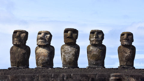 easter island mo’ai