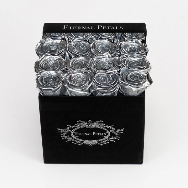 Se Silver Black Flower Box - Roser som holder ca. 1 år hos Altideals
