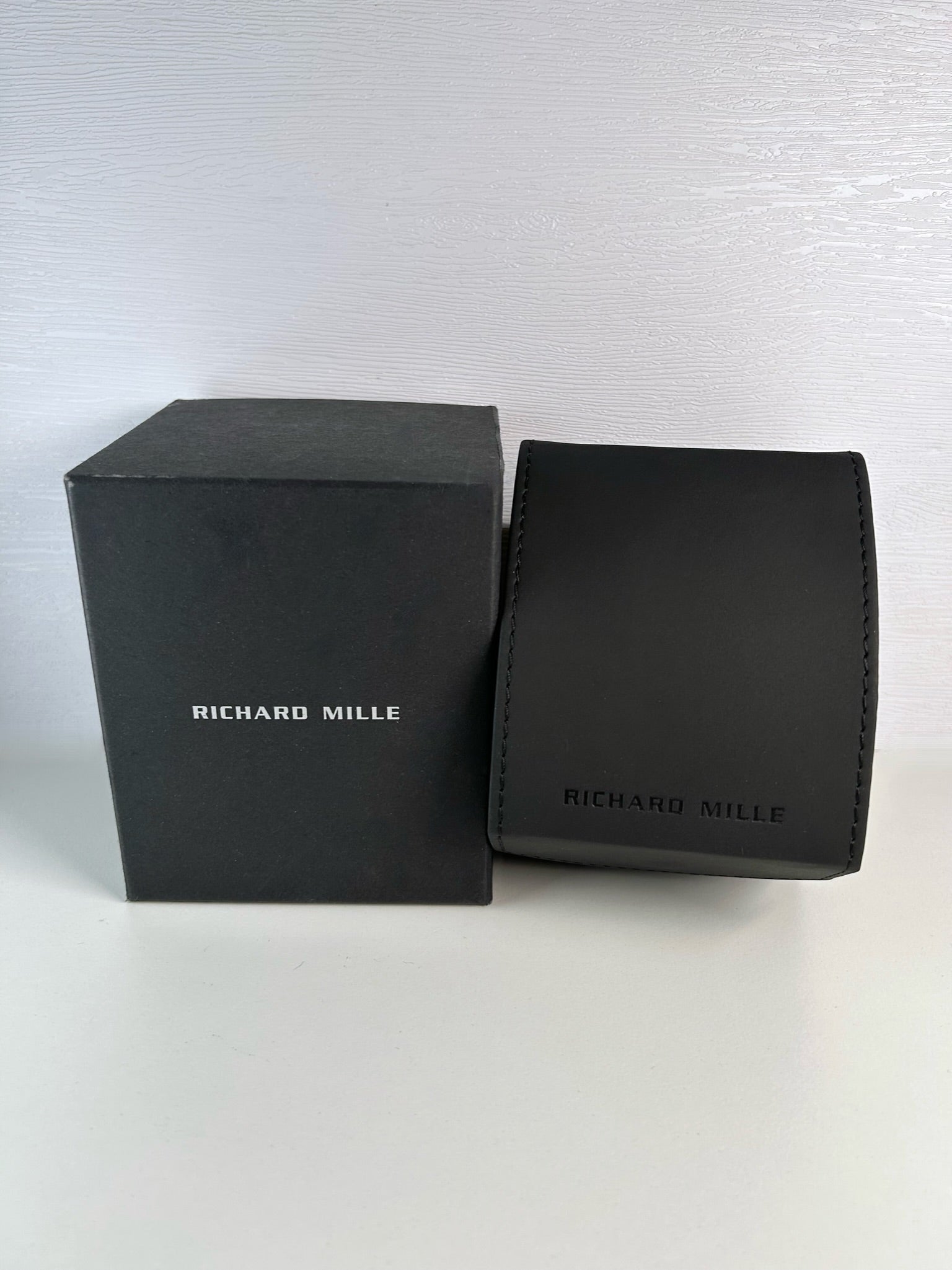 好評にて期間延長】 SISLEY&RICHARD Skin MILLE Tanning Sisley BOX