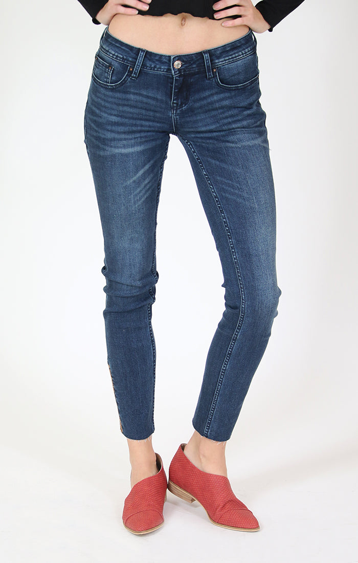 jeans with leopard stripe