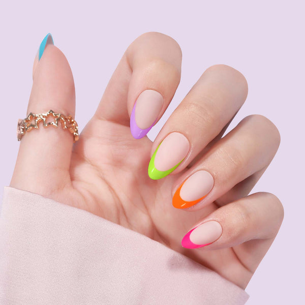 Ongles multicolores