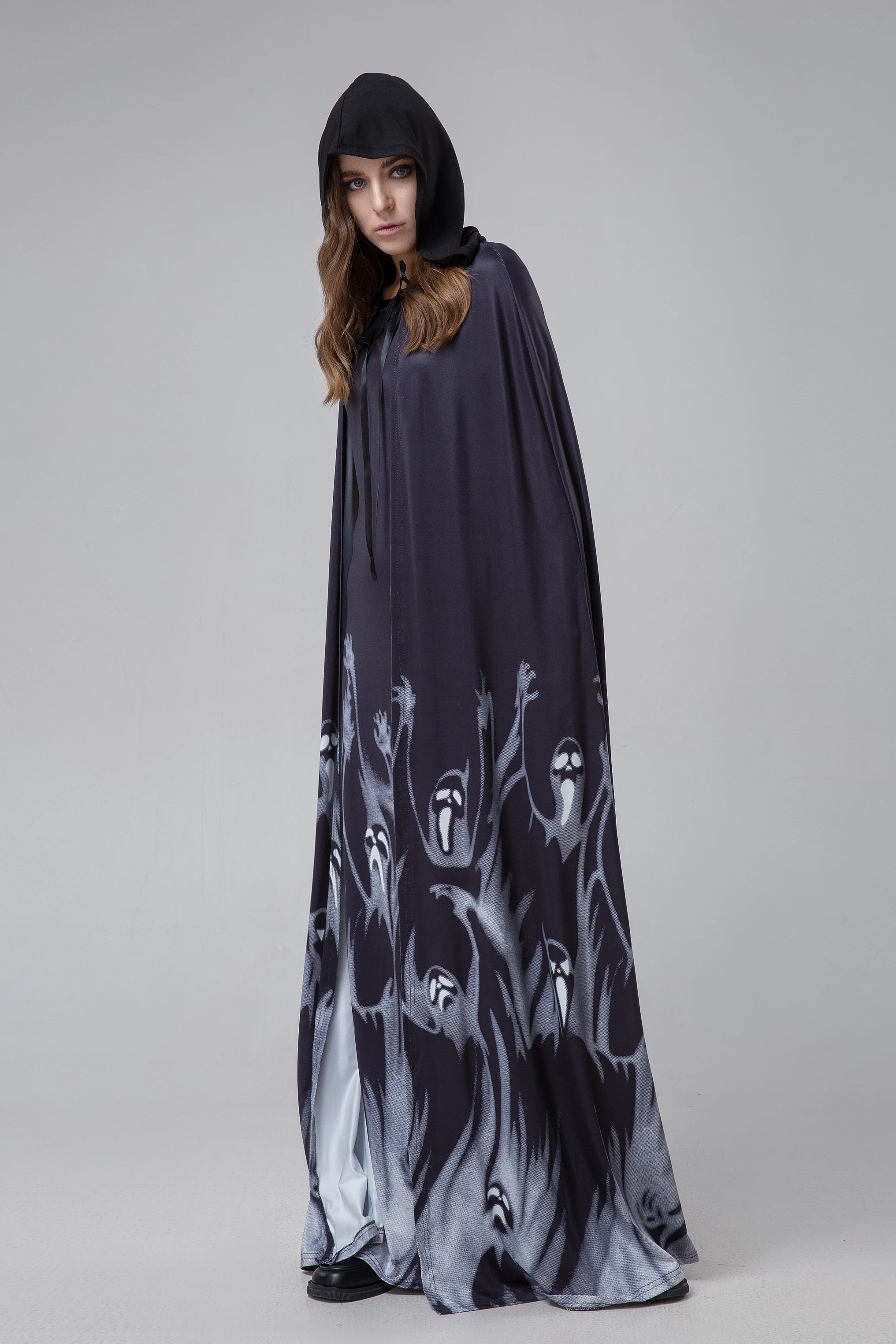 Spooky Halloween Costume: Skeletons, Witches, and More! - Image 12