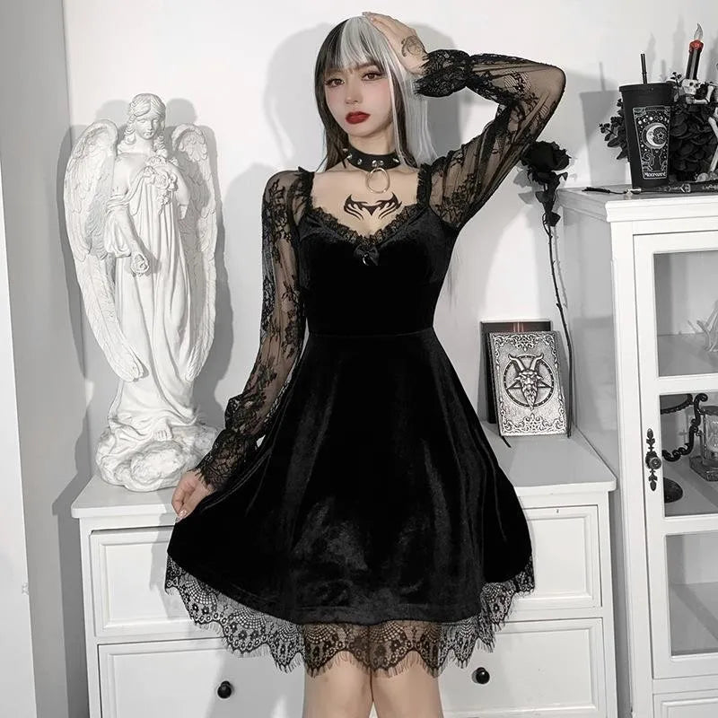 Retro Lace Stitching Vampire Dress for Halloween Cosplay