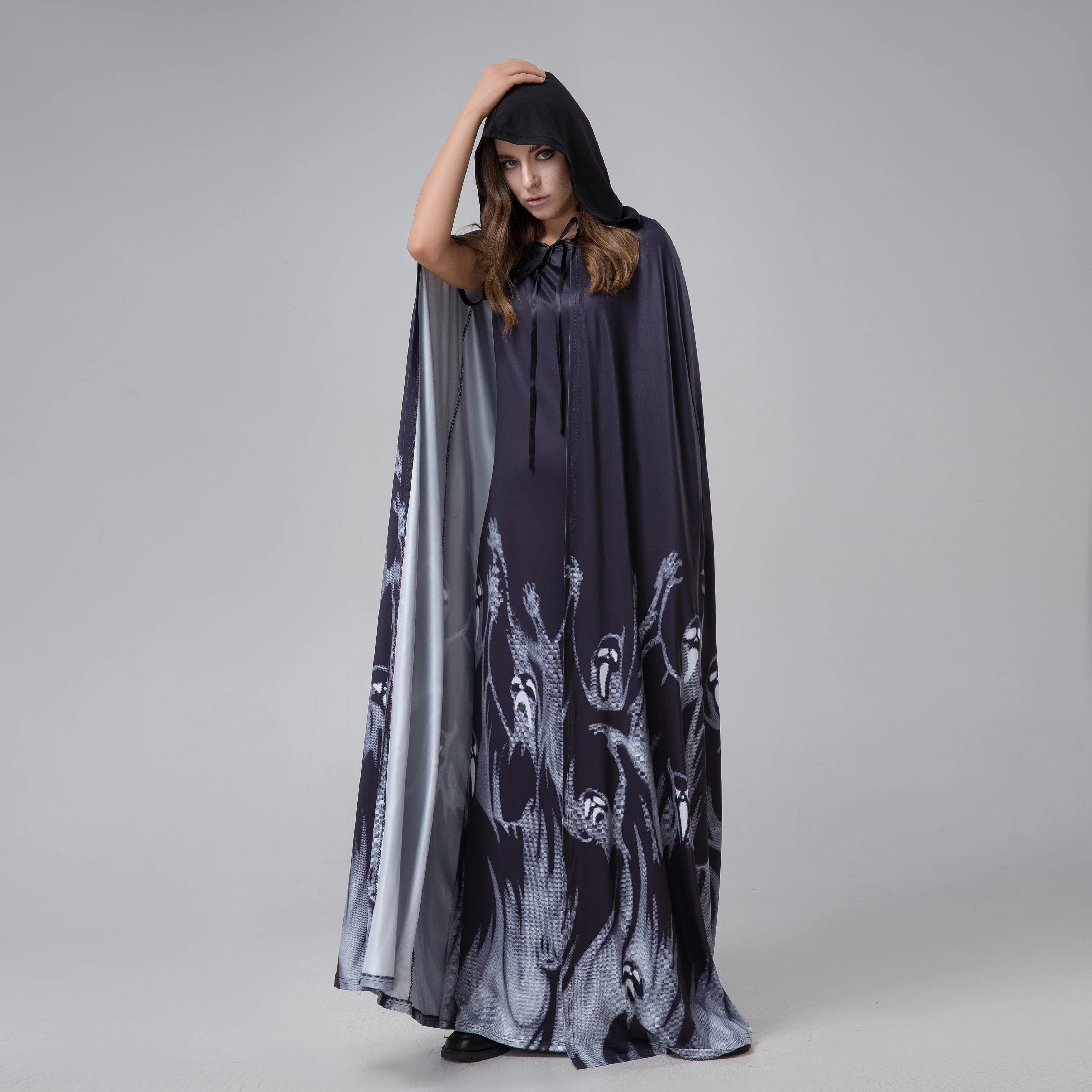 Spooky Halloween Costume: Skeletons, Witches, and More! - Image 5