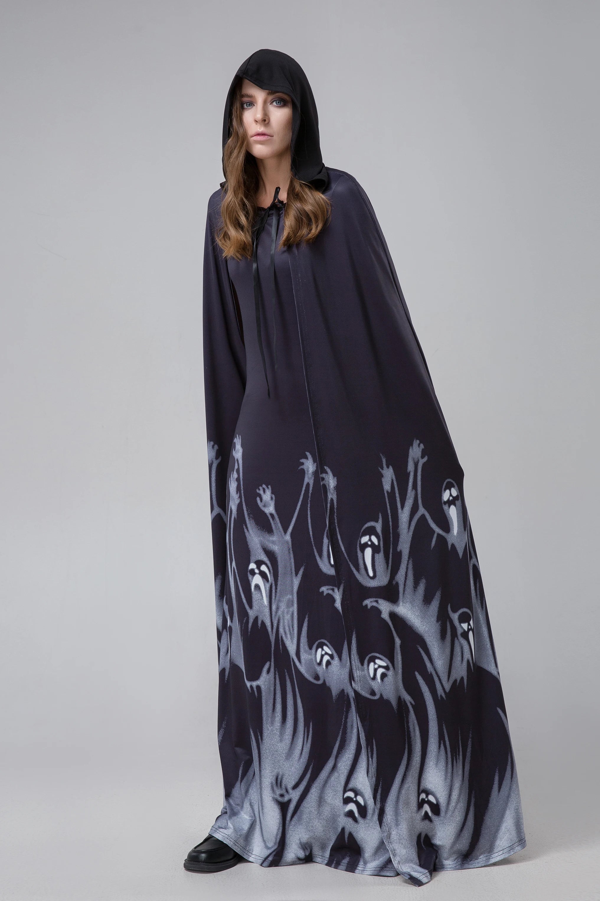 Spooky Halloween Costume: Skeletons, Witches, and More! - Image 10