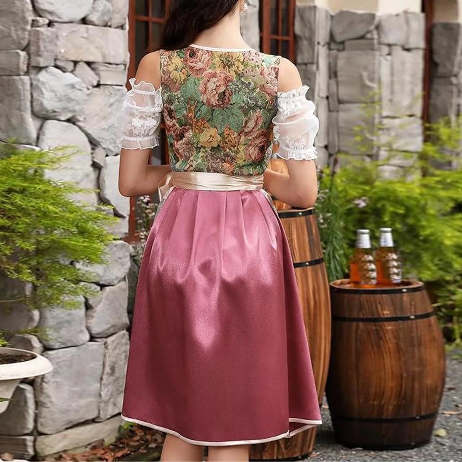 Festive Bavarian Dirndl Dress for Oktoberfest & Halloween Fun - Image 3