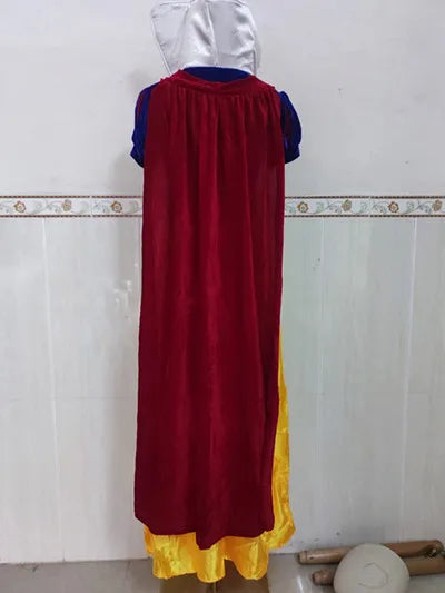Enchanting Snow White Princess Costume for Cosplay & Parties - Image 20