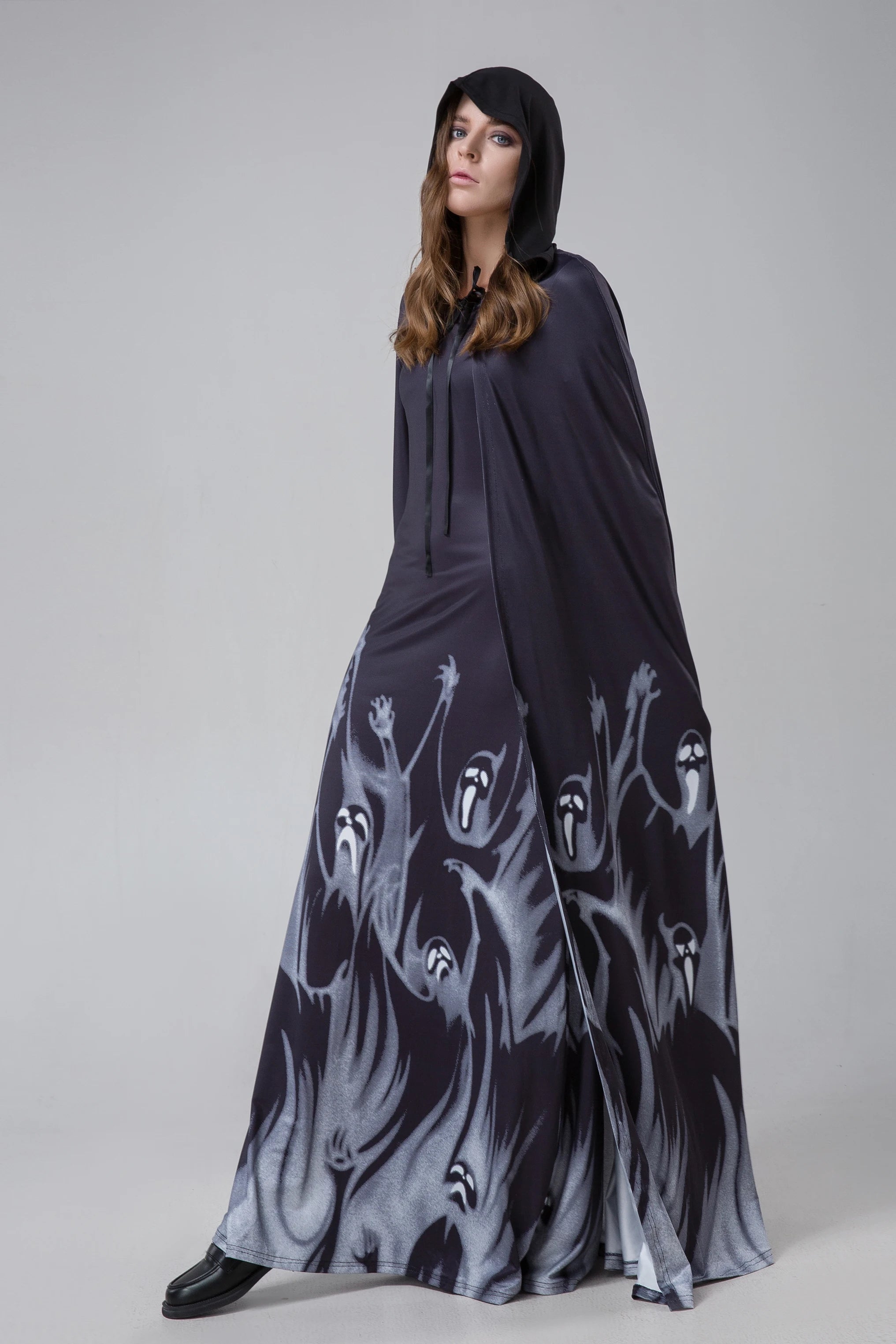 Spooky Halloween Costume: Skeletons, Witches, and More! - Image 6