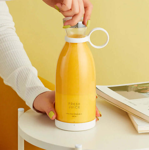 Fresh Juice : Votre Mixeur Portable pour des Smoothies Frais où
