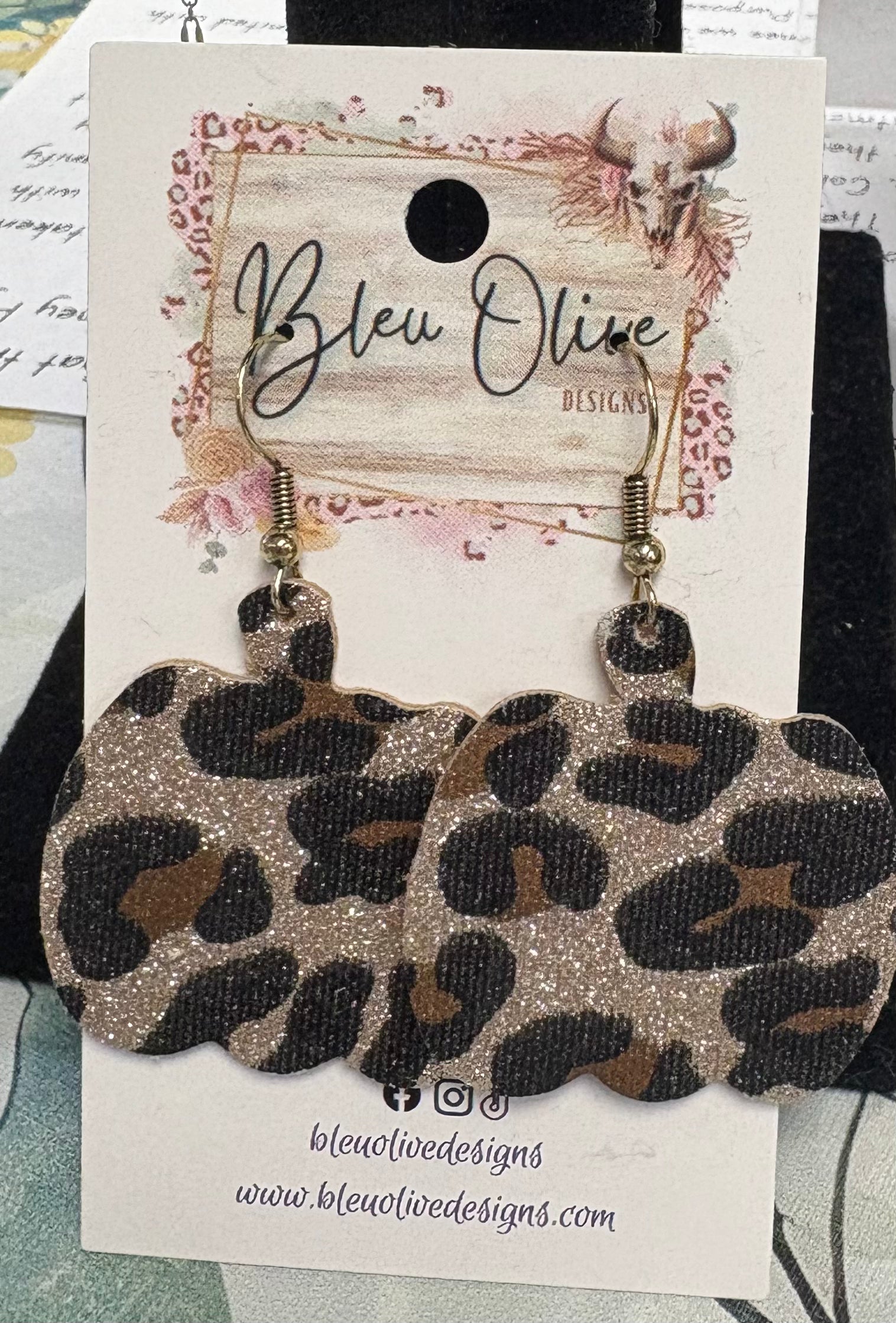 Bleu Olive Fall Earrings