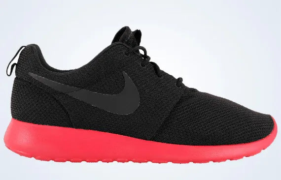 nike roshe run black anthracite siren red 4