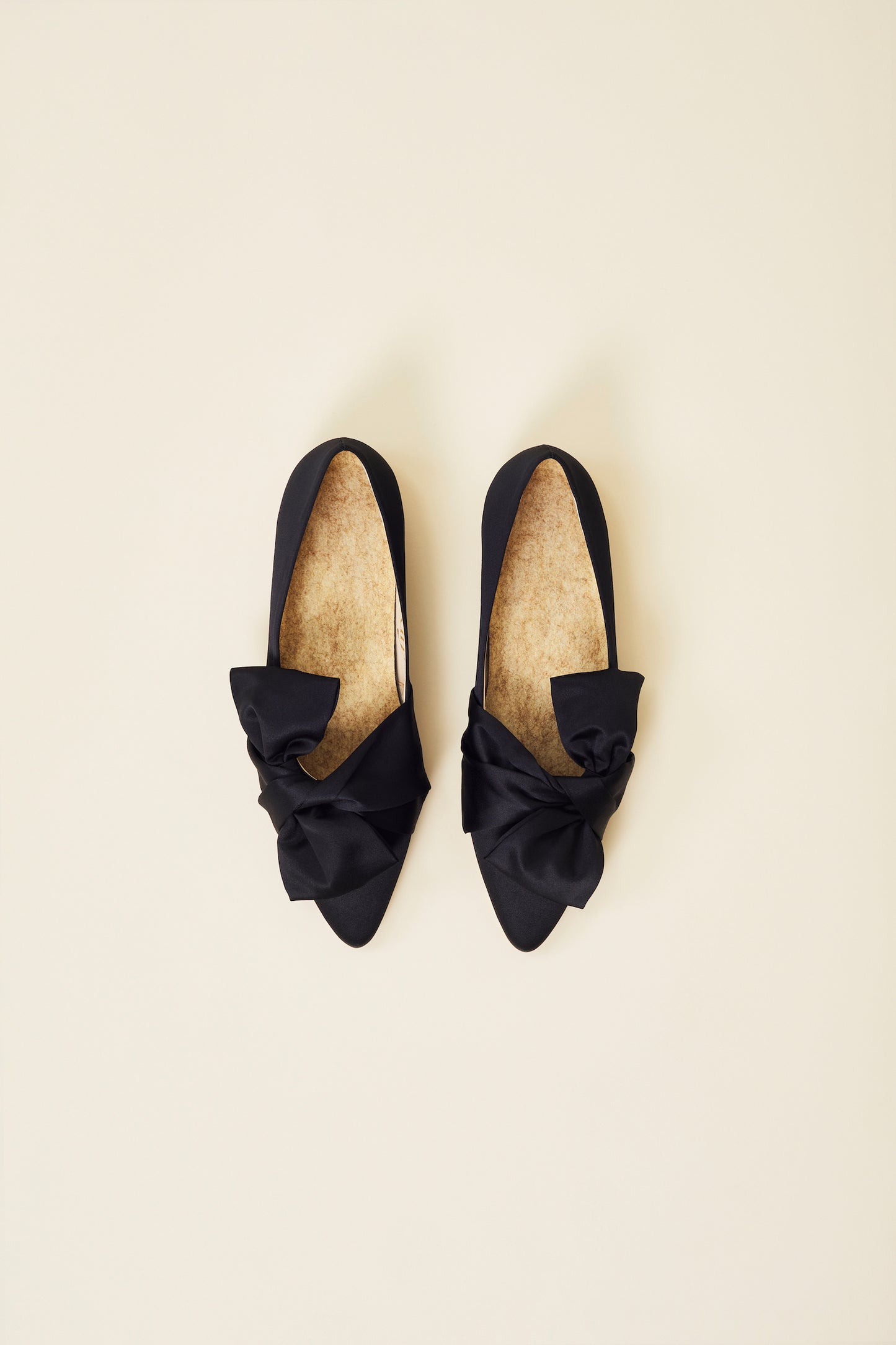 Engla Indoor Shoe — Black