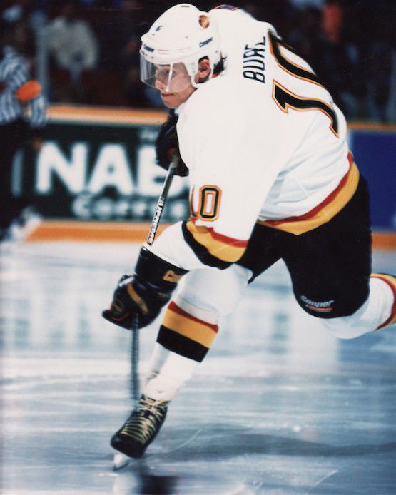 Pavel Bure hockey shot - Adsum