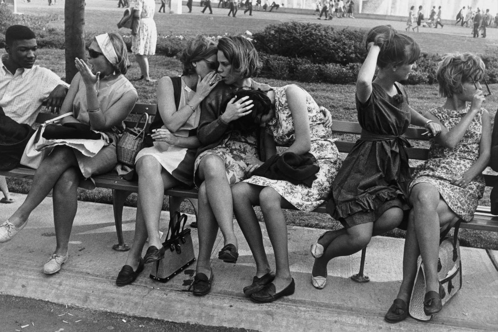 Girls Garry Winogrand - Adsum