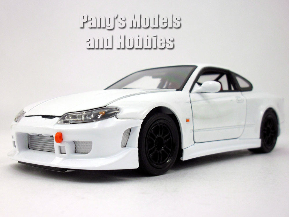 Nissan Silvia S-15 (S15) 1/24 Scale Diecast Metal Model by ...