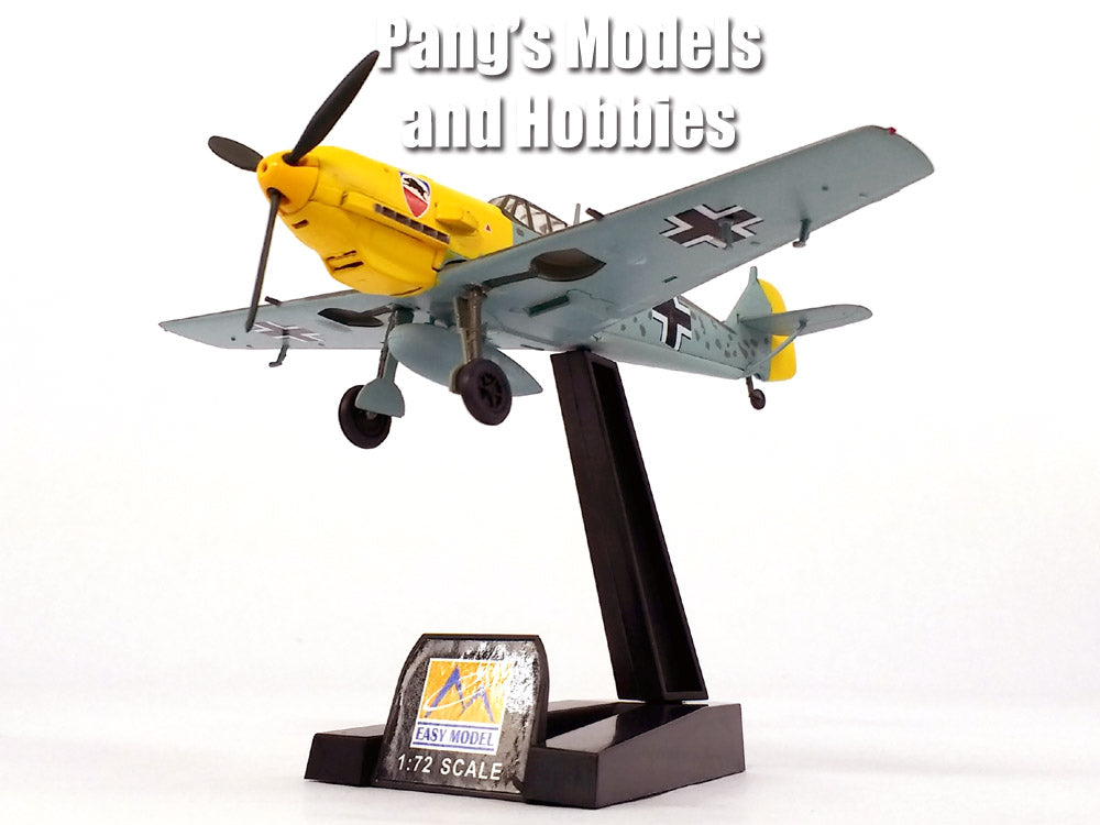Bf-109 (Bf-109E) German Fighter 1/72 Scale Assembled and Painted Model ...