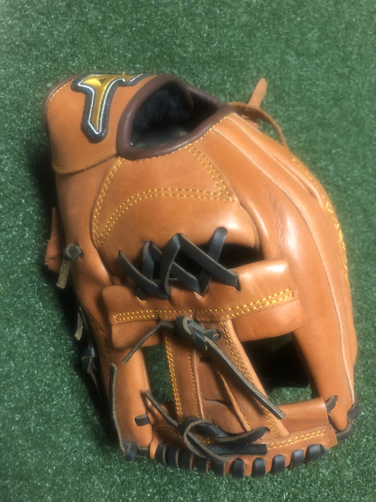 mizuno infield glove