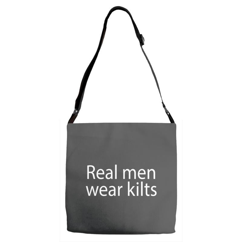 real men wear kilts Adjustable Strap Totes