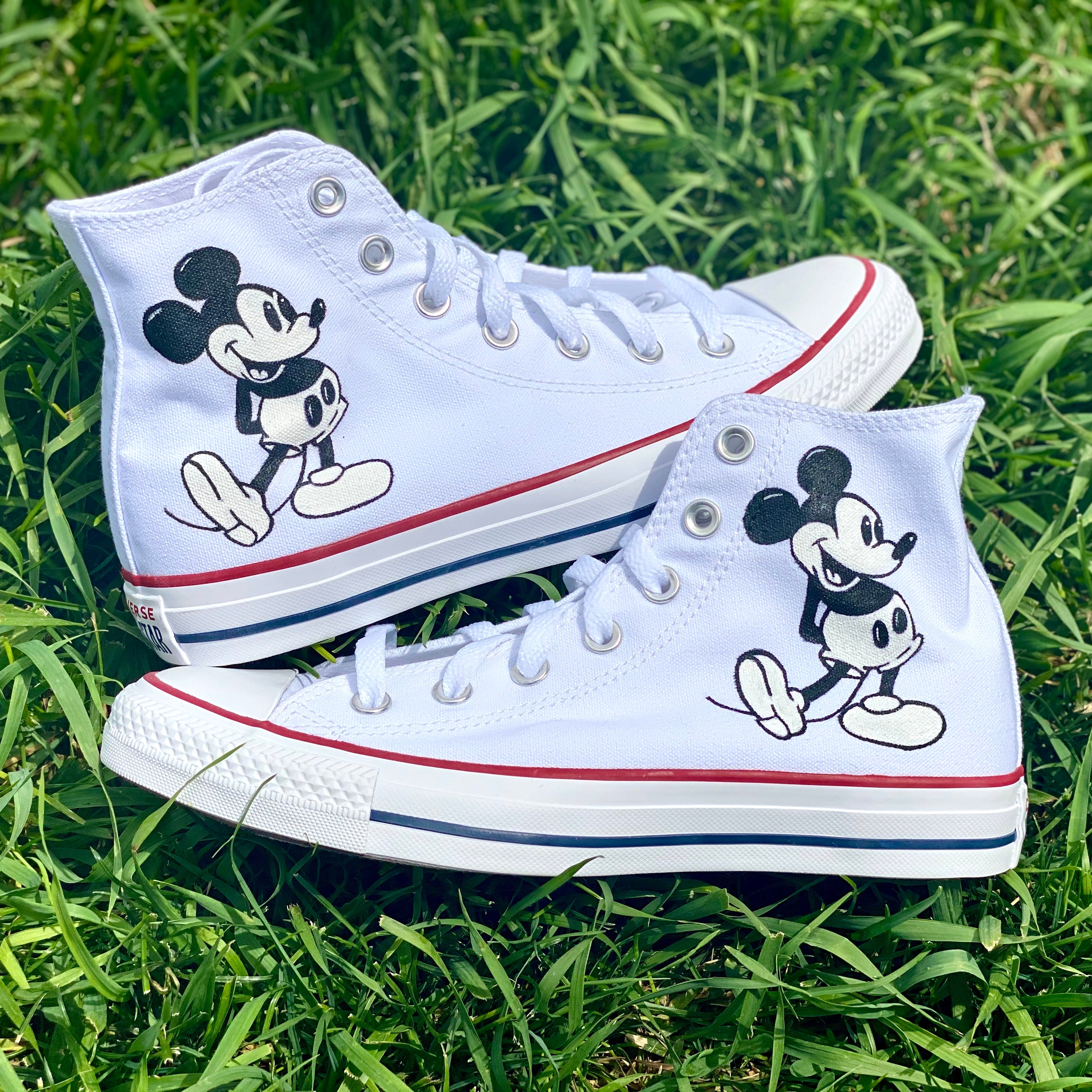 Mickey Mouse Disney - Custom - Hand Painted –