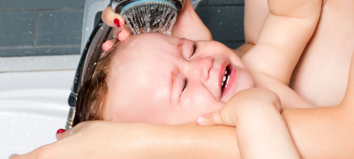 Does Your Toddler Have a Fear of Baths__062623