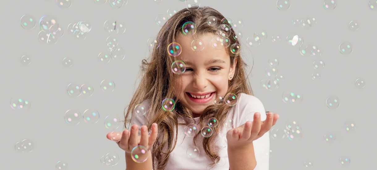 Ikostudio_Developmental Benefits of Bubble Play