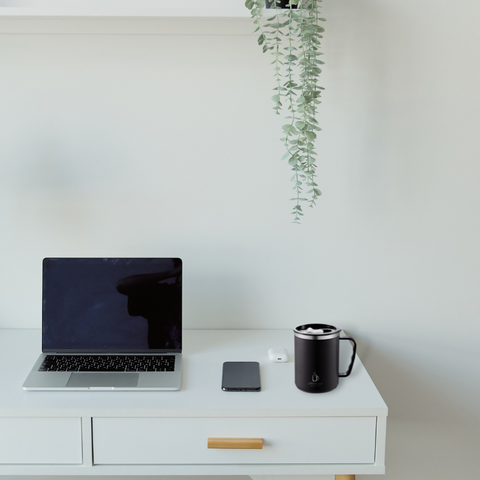 Tasse de café pour embellir votre pause au travail