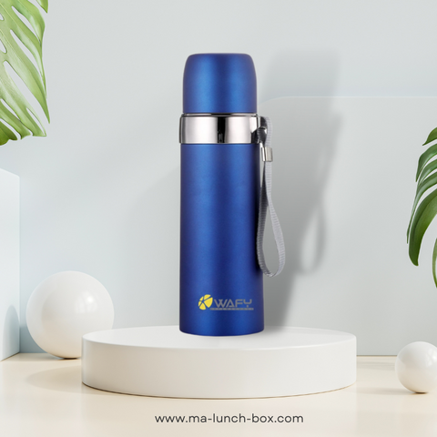 Thermos en inox de couleur bleu