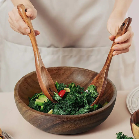 Bol en bois salade