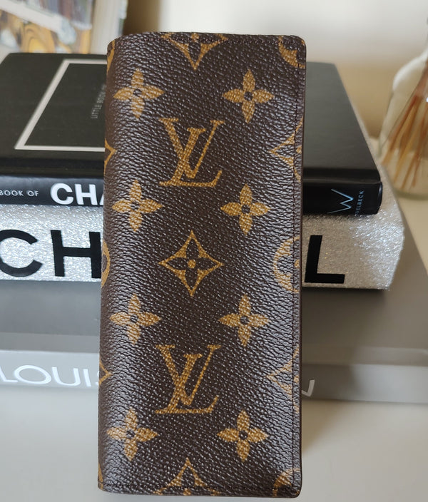 louis-vuitton vernis wallet bronze