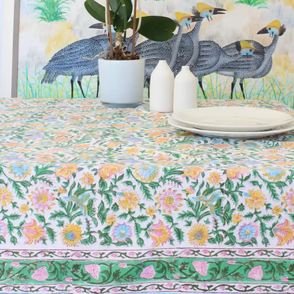 uitspraak formaat behalve voor Vierkant hand block printed tafelkleed - Floral Multi – Friya