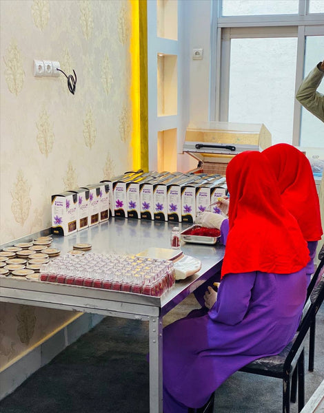 Women packing saffron in Herat facility