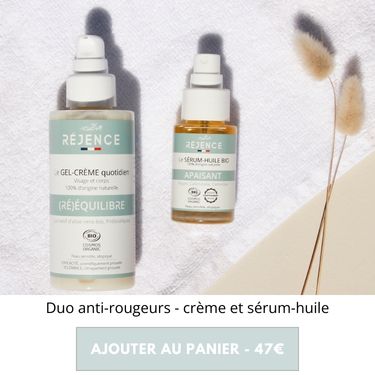 Crème et sérum-huile Réjence posés sur une serviette blanche