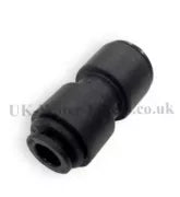 Adapter for 10mm to 8mm pipe / tubing