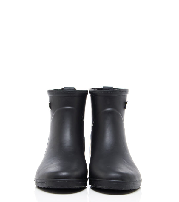 Classic Black Ankle Rain Boot | Alice + Whittles