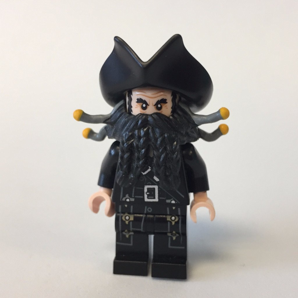 lego blackbeard minifigure