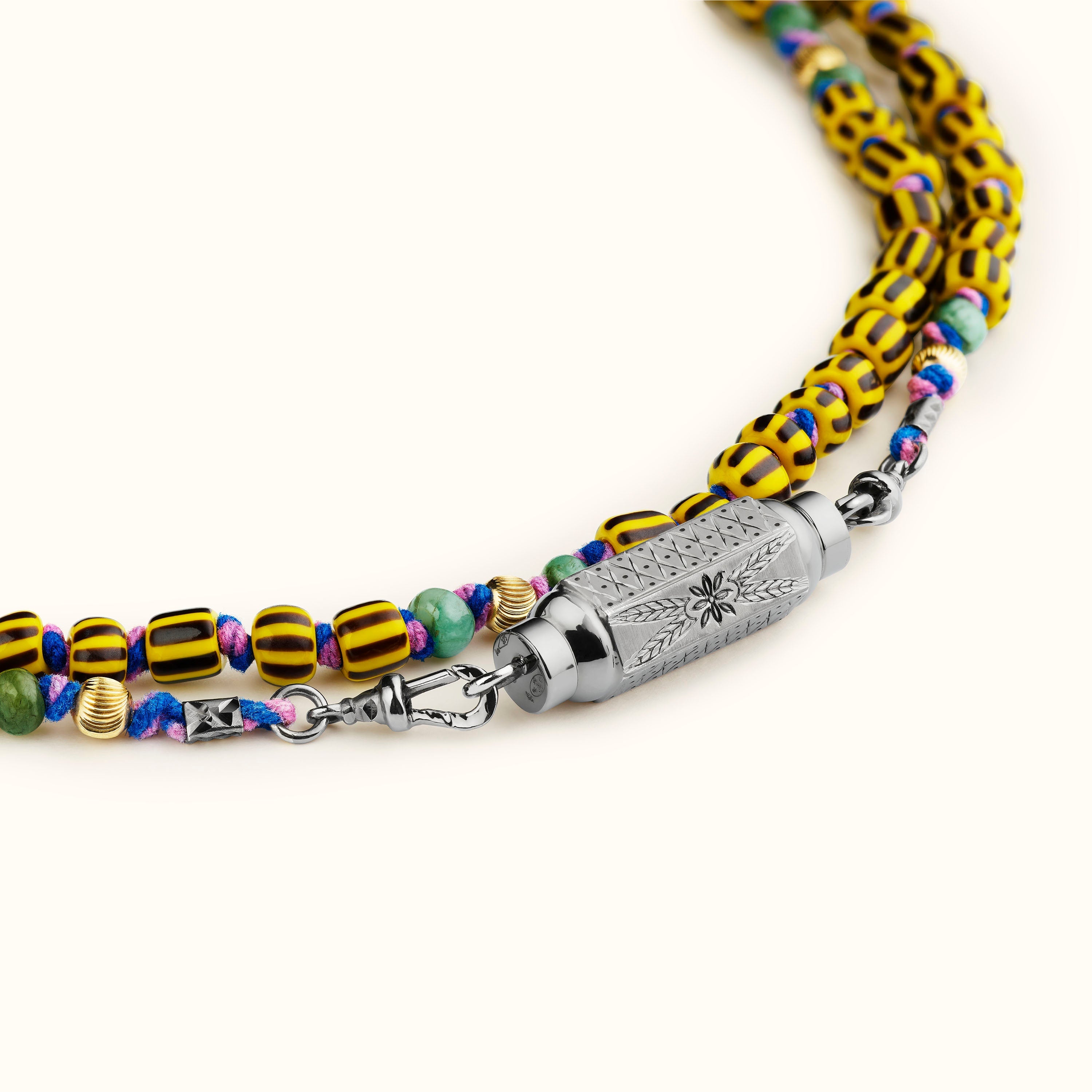 Black gold baby locket & mauli beads ghana yellow - Marie Lichtenberg