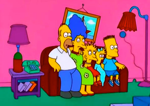 dessin famille Simpson sur leur canapé dans leur salon