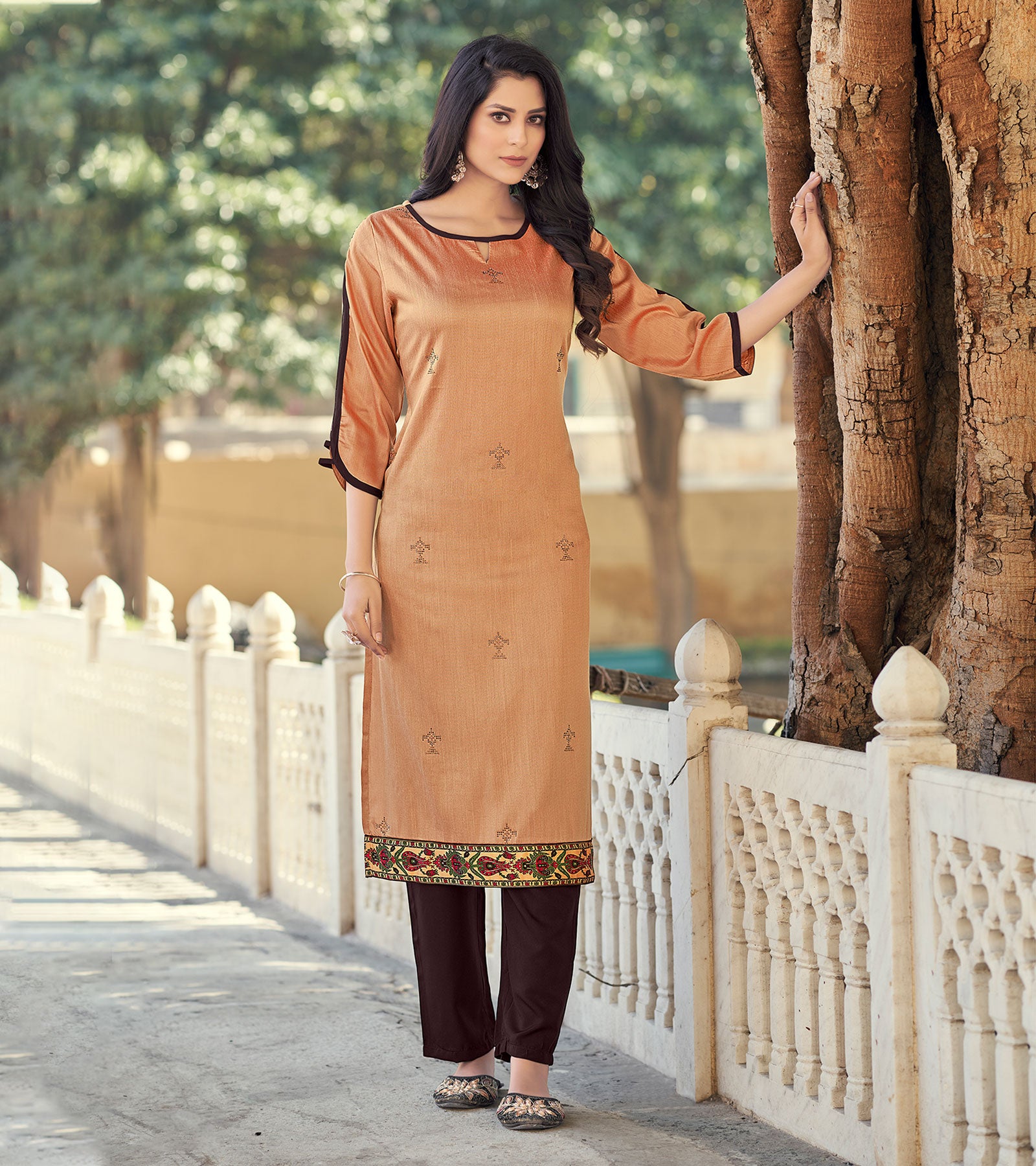 RUST EMBROIDERED KURTI | UNDEFINED | DINERS | MODJEN FOR THE MODERN  GENERATION | Modjen - For the modern Generation