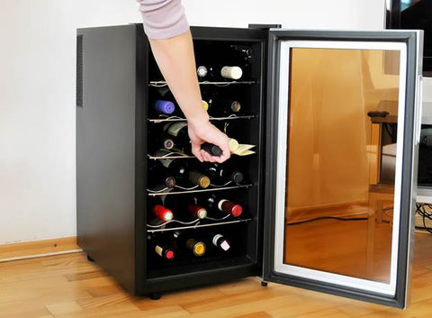 Difference Between Freestanding Wine Coolers and Built-In Wine Coolers