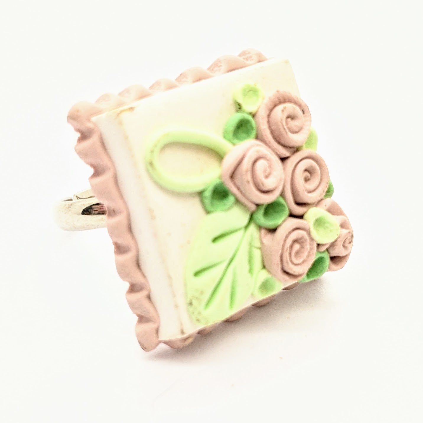 Pale pink dollhouse cake ring