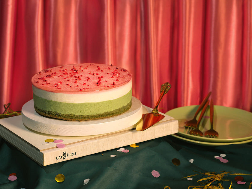 Cat-the-Fiddle_Pistachio-Raspberry-Cheesecake_Image-1-1.jpg__PID:0039251d-fc93-4795-bd93-1f34bca661c7