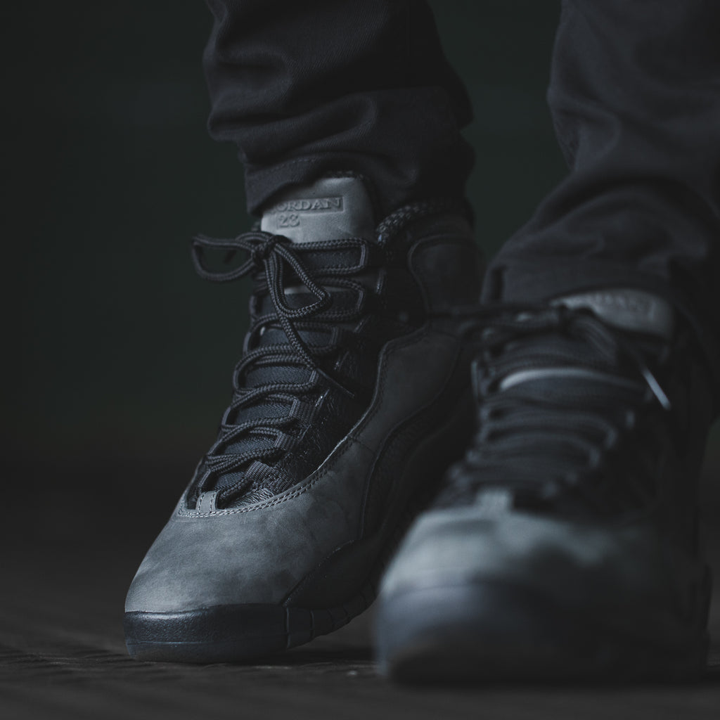 dark shadow jordan 10