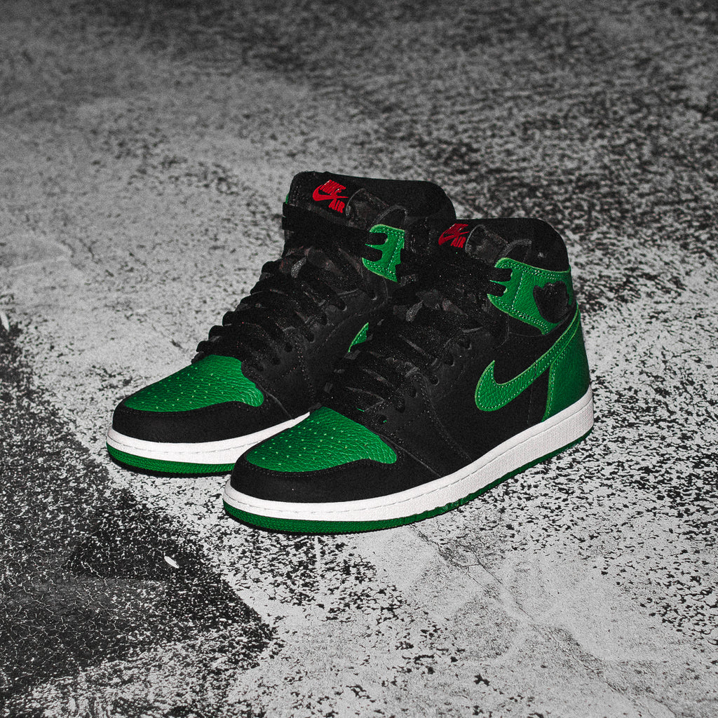 jordan 1 black toe green