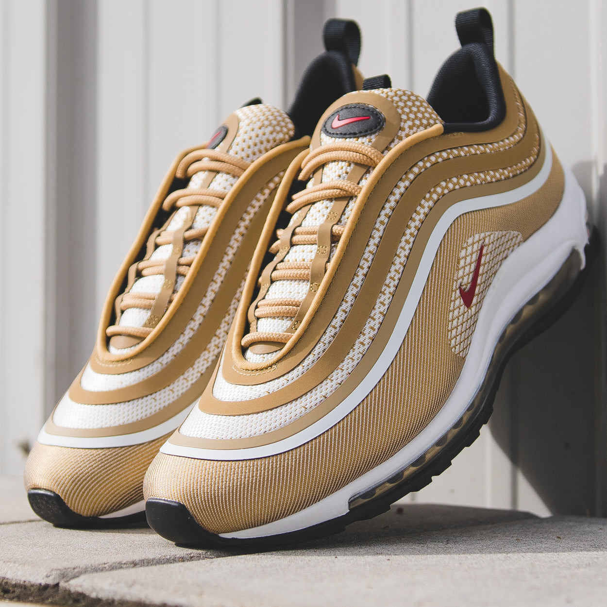 air max 97 metallic gold