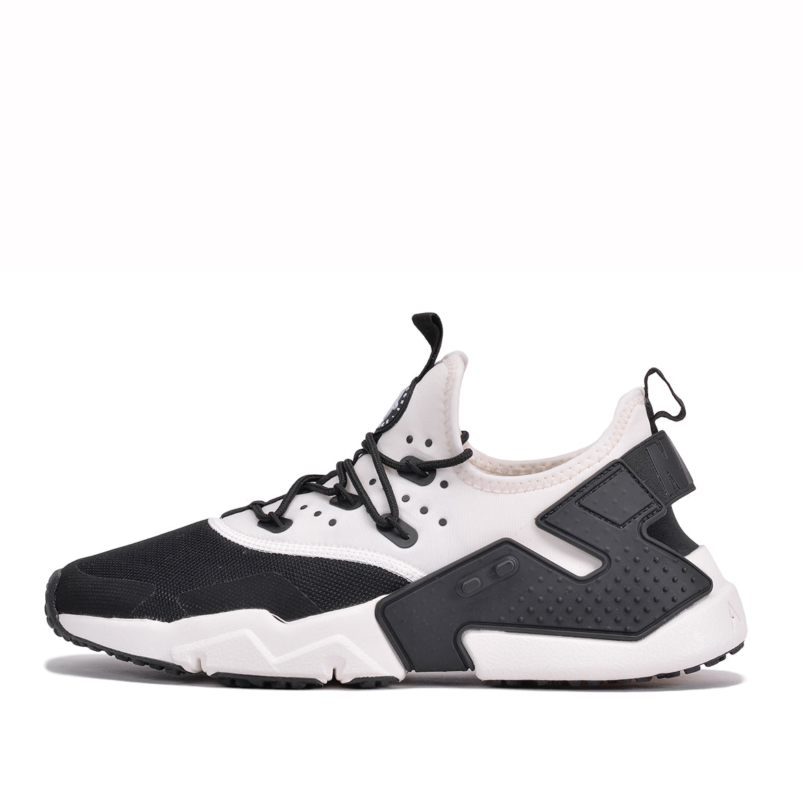 huarache drift white black