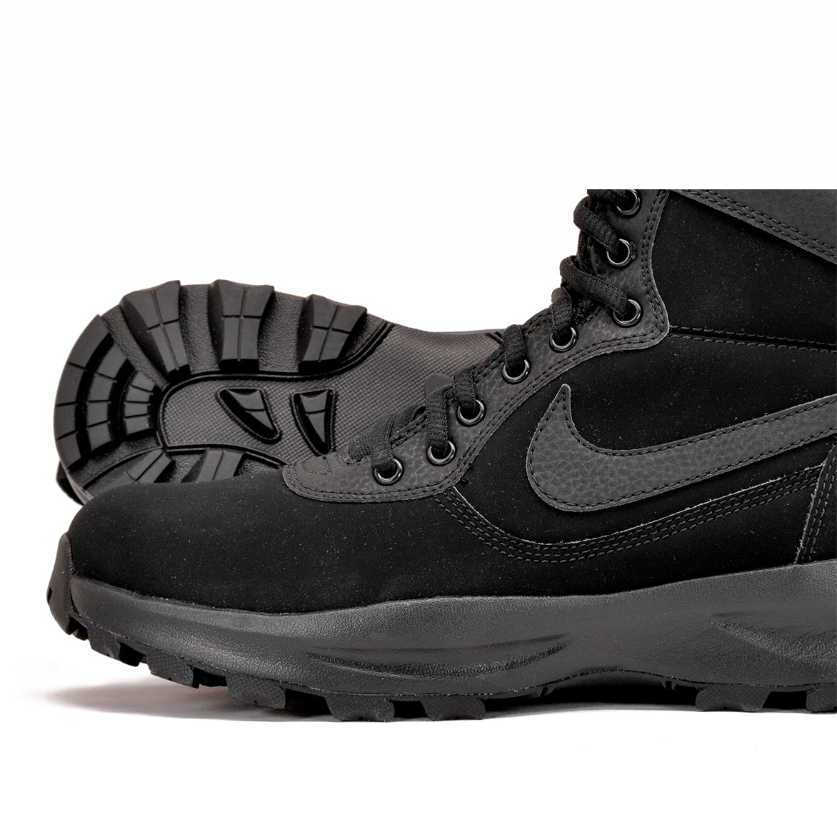 nike manoadome black