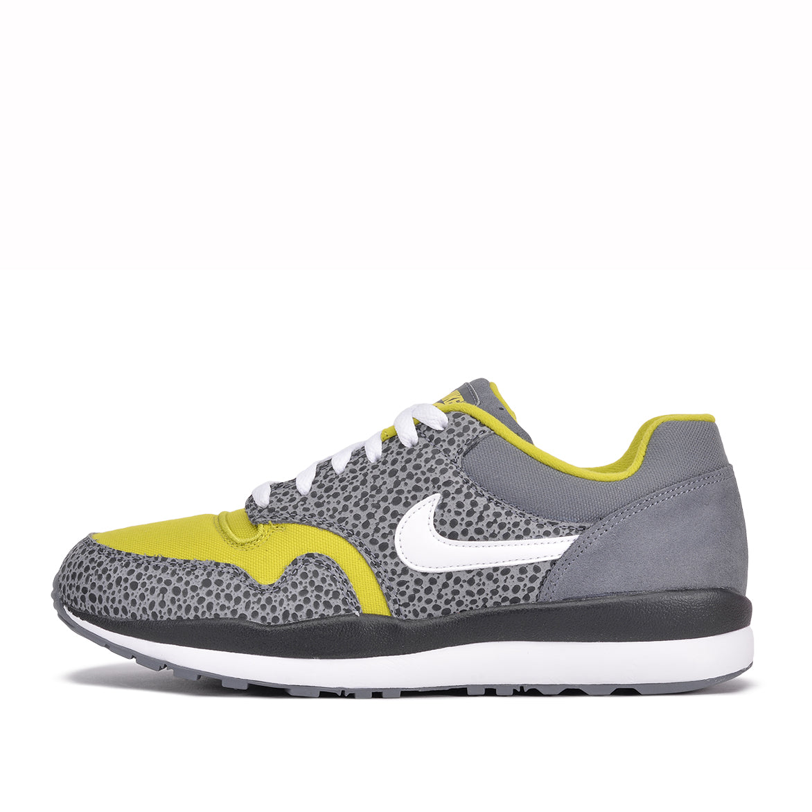 nike air safari se flint grey