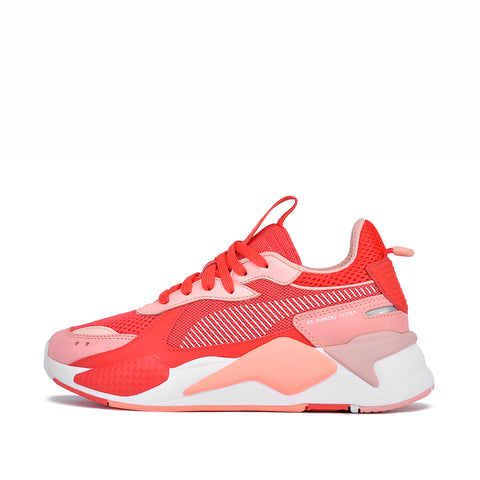red and pink pumas
