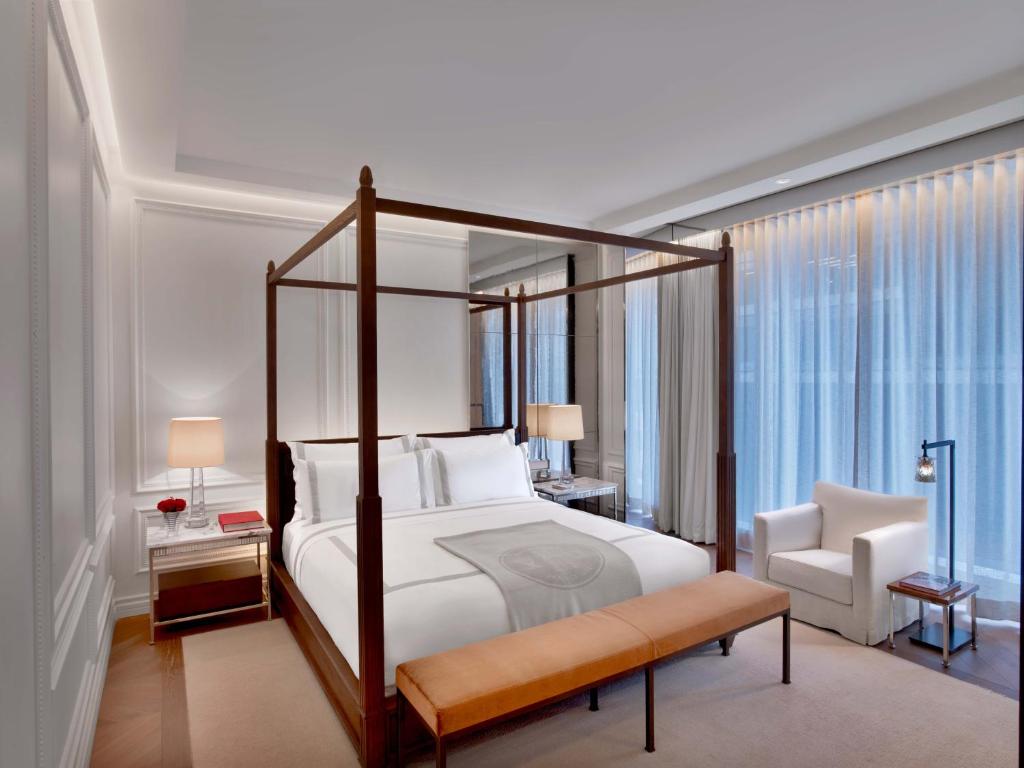 Baccarat Hotel and Residences New York - The Best Luxury Hotels in NYC Times Square