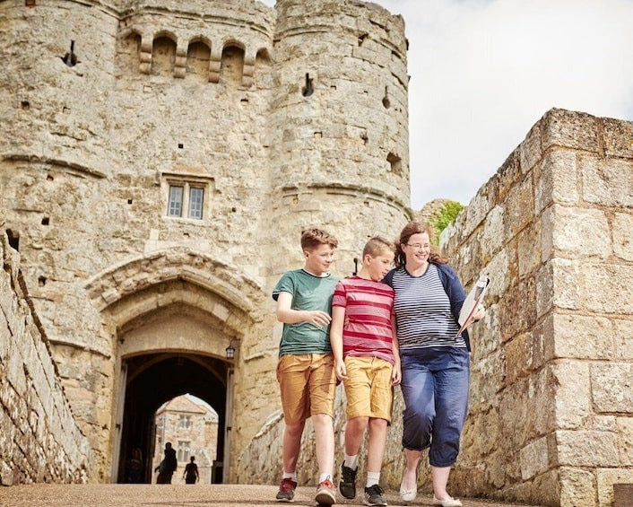 Château de Carisbrooke - Meilleures choses à faire sur l'île de Wight au Royaume-Uni - grandgoldman.com